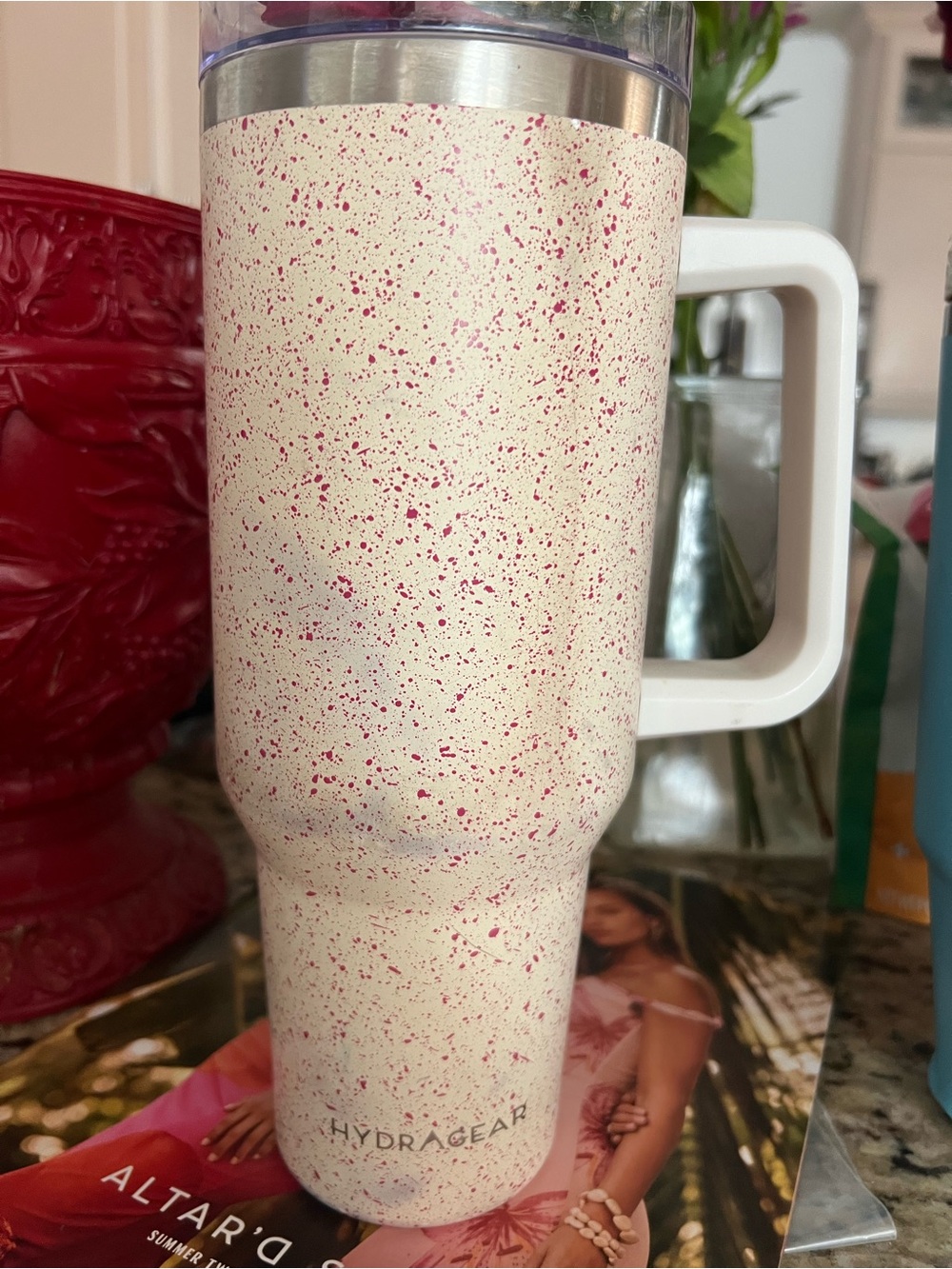 HydraGear Speckled Travel Mug - Cream with Pink Speckles